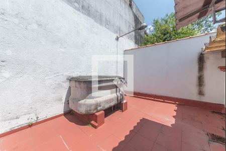 Area de Serviço de casa à venda com 3 quartos, 157m² em Vila Fachini, São Paulo
