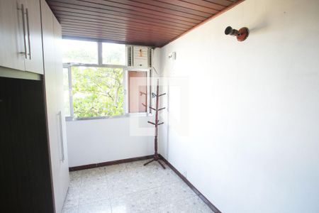 Quarto 1 de apartamento para alugar com 2 quartos, 55m² em Jacarepaguá, Rio de Janeiro