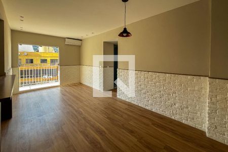 Sala de apartamento para alugar com 1 quarto, 49m² em Barra da Tijuca, Rio de Janeiro
