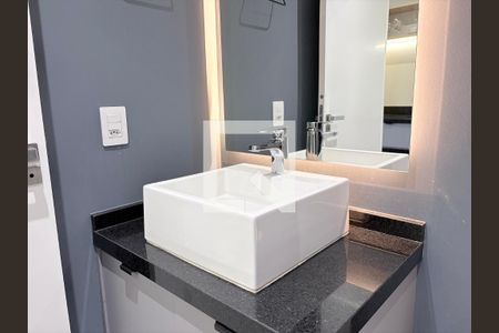 Banheiro de apartamento para alugar com 1 quarto, 25m² em Vila Regente Feijó, São Paulo