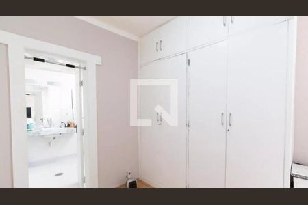 Casa à venda com 4 quartos, 270m² em Vila Mariana, São Paulo