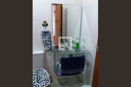 Casa à venda com 3 quartos, 210m² em Jardim das Laranjeiras, São Paulo