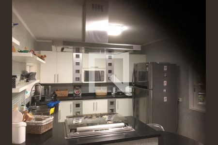 Casa à venda com 3 quartos, 350m² em Jardim Paulista, São Paulo