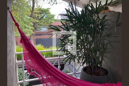 Casa à venda com 3 quartos, 350m² em Jardim Paulista, São Paulo
