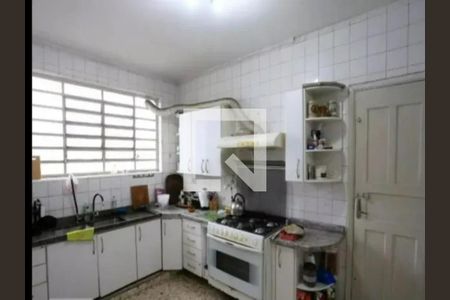 Casa à venda com 4 quartos, 450m² em Parque Colonial, São Paulo