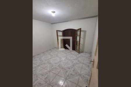 Casa à venda com 3 quartos, 100m² em Vila Carrão, São Paulo