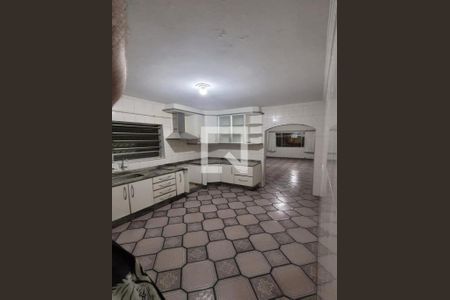 Casa à venda com 3 quartos, 100m² em Vila Carrão, São Paulo