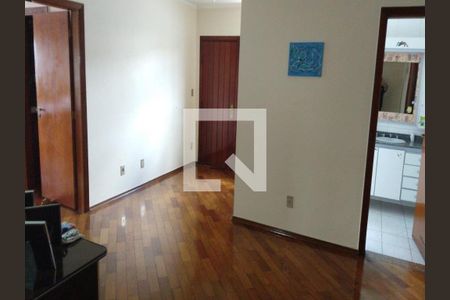 Casa à venda com 5 quartos, 400m² em Vila Prudente, São Paulo