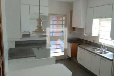 Casa à venda com 2 quartos, 120m² em Chácara Santo Antônio, São Paulo