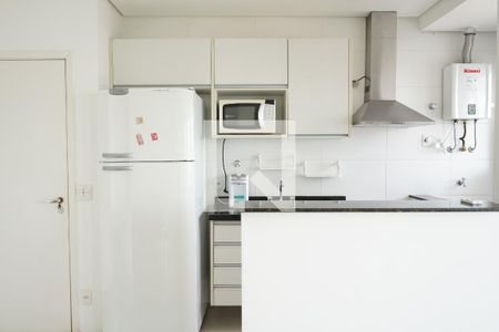 Cozinha de apartamento para alugar com 1 quarto, 50m² em Jardim Anália Franco, São Paulo