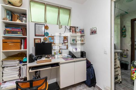 Quarto de Serviço de apartamento à venda com 4 quartos, 82m² em Jardim das Laranjeiras, São Paulo