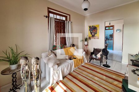 Sala 1 de casa à venda com 4 quartos, 200m² em Santa Rosa, Niterói