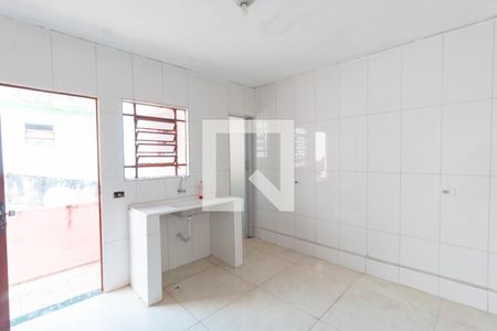Cozinha de casa para alugar com 1 quarto, 45m² em Vila Santa Teresa, São Paulo