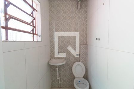 Banheiro de casa para alugar com 1 quarto, 45m² em Vila Santa Teresa, São Paulo