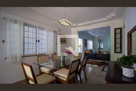 Sala de casa de condomínio à venda com 5 quartos, 360m² em Vargem Grande, Rio de Janeiro