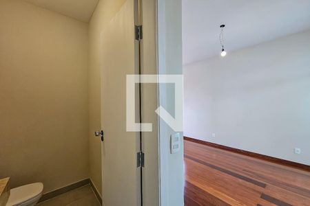 Corredor de apartamento à venda com 3 quartos, 100m² em Santo Agostinho, Belo Horizonte
