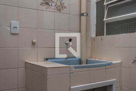 Área de Serviço de apartamento à venda com 2 quartos, 62m² em Bom Jesus, Porto Alegre