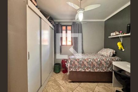 Casa à venda com 3 quartos, 200m² em Vila Camilópolis, Santo André
