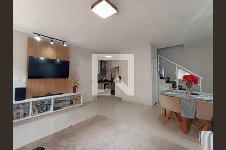 Casa à venda com 3 quartos, 90m² em Jardim Sabara, São Paulo