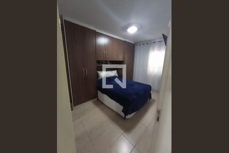 Casa à venda com 3 quartos, 90m² em Jardim Sabara, São Paulo