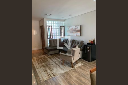 Casa à venda com 3 quartos, 187m² em Vila Regente Feijó, São Paulo