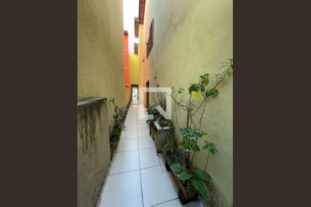 Casa à venda com 3 quartos, 152m² em Jardim Rina, Santo André