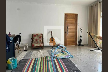 Casa à venda com 3 quartos, 200m² em Parque Edu Chaves, São Paulo