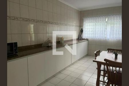 Casa à venda com 3 quartos, 200m² em Parque Edu Chaves, São Paulo