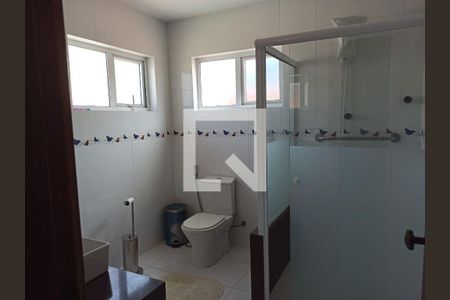 Casa à venda com 4 quartos, 235m² em Marazul, Niterói