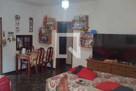 Casa à venda com 5 quartos, 250m² em Serra Grande, Niterói