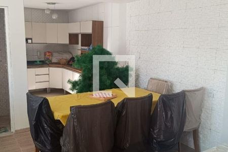 Casa à venda com 5 quartos, 250m² em Serra Grande, Niterói