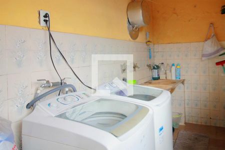 Área de Serviço de casa à venda com 4 quartos, 226m² em Betânia, Belo Horizonte