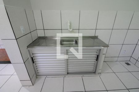 Cozinha e copa de casa para alugar com 2 quartos, 100m² em Copacabana, Belo Horizonte