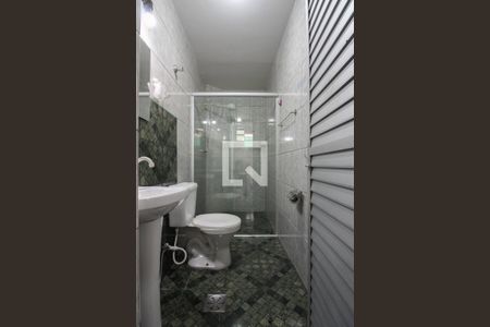 Banheiro Social de casa para alugar com 2 quartos, 100m² em Copacabana, Belo Horizonte
