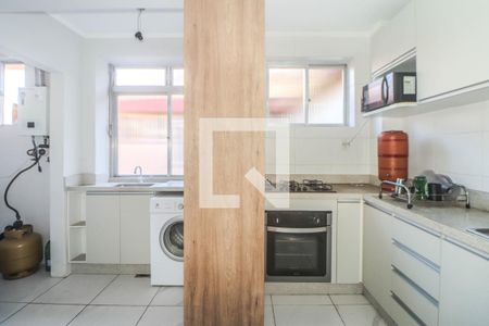 Cozinha e Área de Serviço de apartamento à venda com 3 quartos, 75m² em Higienópolis, Porto Alegre