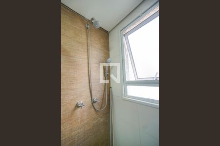 Banheiro de apartamento para alugar com 2 quartos, 47m² em Penha de França, São Paulo
