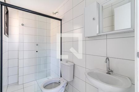 Banheiro de apartamento para alugar com 2 quartos, 44m² em Jardim Ester, São Paulo