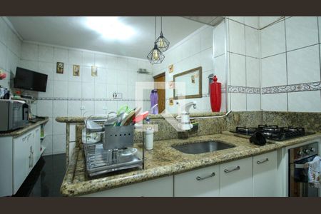 Cozinha de casa à venda com 3 quartos, 200m² em Chácara Mafalda, São Paulo