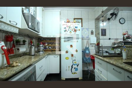 Cozinha de casa à venda com 3 quartos, 200m² em Chácara Mafalda, São Paulo