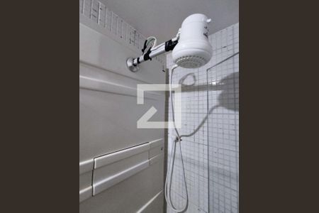 Banheiro de apartamento para alugar com 1 quarto, 20m² em Asa Norte, Brasília