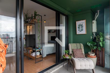 Varanda da Sala/Quarto de kitnet/studio para alugar com 1 quarto, 39m² em Bela Vista, São Paulo