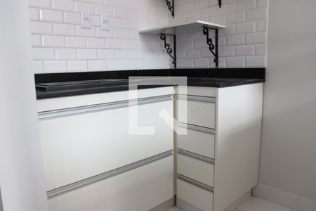 Cozinha de kitnet/studio para alugar com 1 quarto, 38m² em Setor Sul, Goiânia