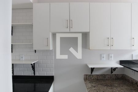Cozinha de kitnet/studio para alugar com 1 quarto, 38m² em Setor Sul, Goiânia