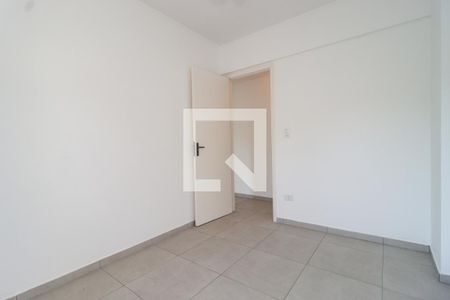 Quarto 1 de apartamento para alugar com 2 quartos, 55m² em Jardim Cláudia, São Paulo