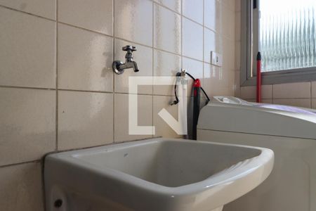 Área de Serviço de apartamento à venda com 2 quartos, 55m² em Jardim Cláudia, São Paulo