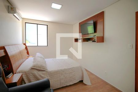 Suite de casa à venda com 4 quartos, 270m² em Santa Cruz, Belo Horizonte