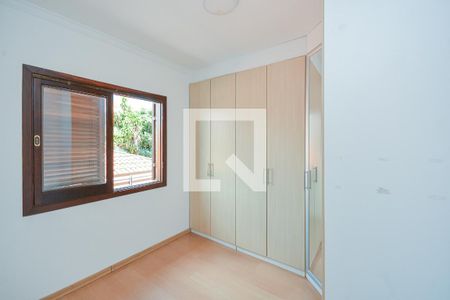 Quarto 2 de casa à venda com 4 quartos, 176m² em Vila Marari, São Paulo
