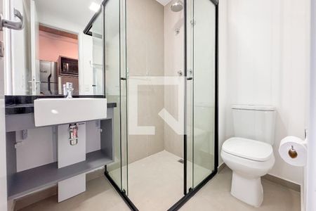Banheiro de kitnet/studio para alugar com 1 quarto, 22m² em Paraíso, São Paulo