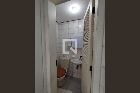Lavabo de serviço de apartamento à venda com 4 quartos, 125m² em Jardim da Saúde, São Paulo