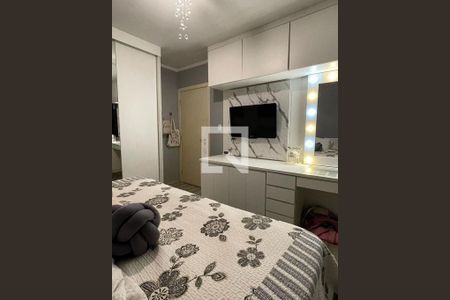 Quarto 2 de casa à venda com 3 quartos, 200m² em Vila Carrão, São Paulo